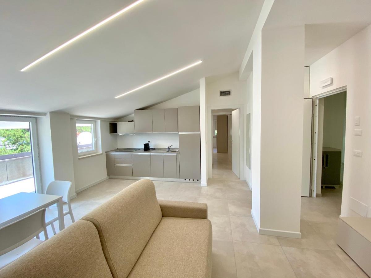 Em Apartments Линьяно-Саббьядоро Экстерьер фото