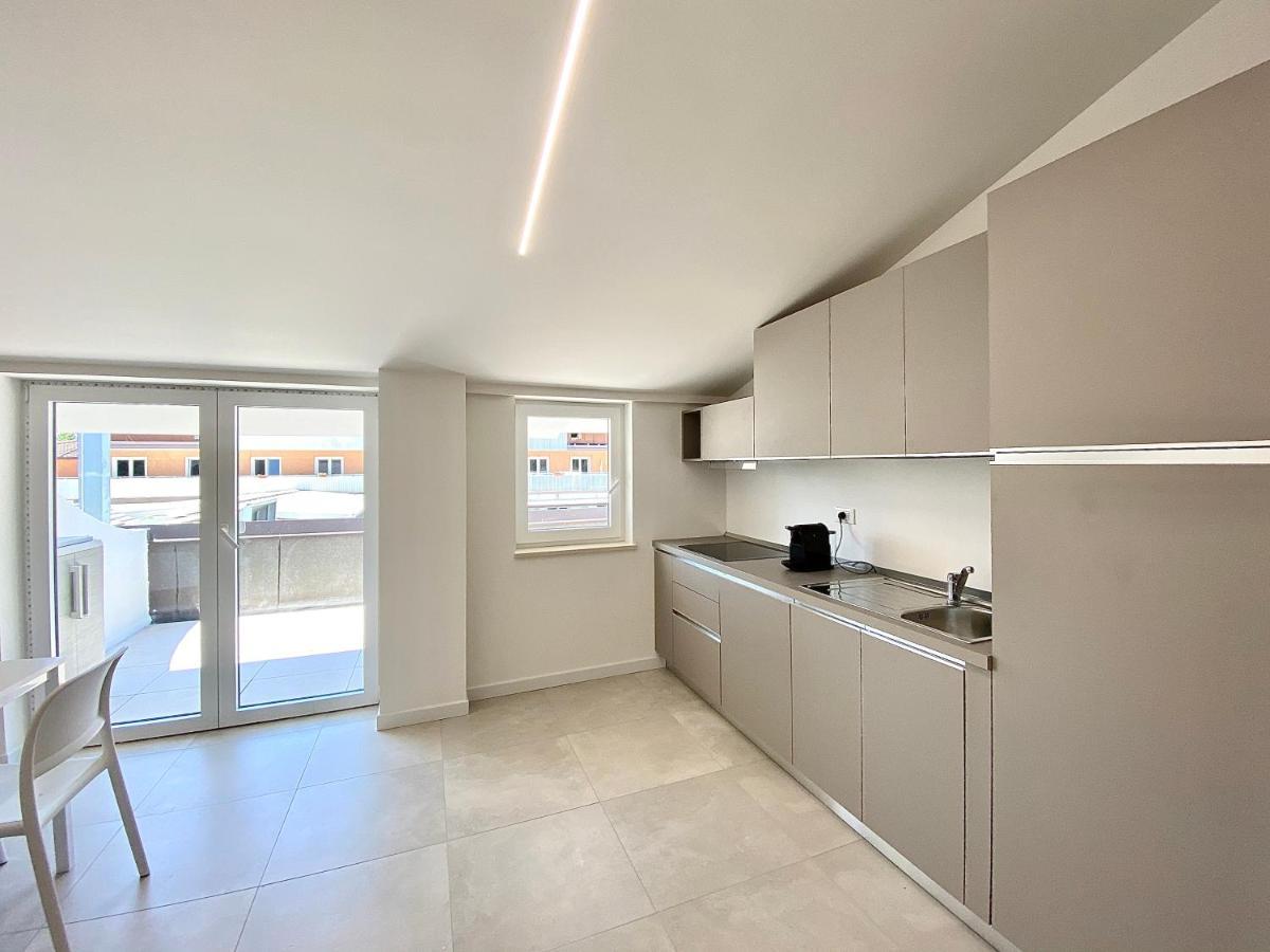 Em Apartments Линьяно-Саббьядоро Экстерьер фото
